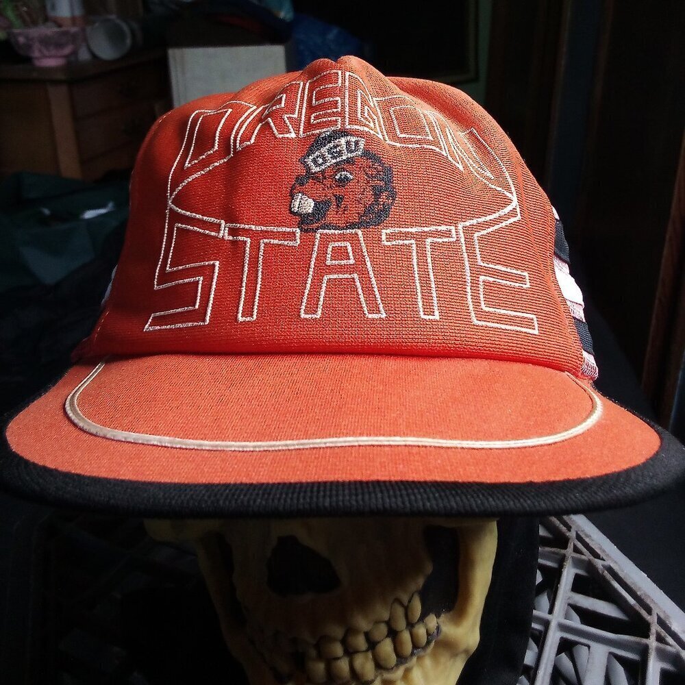 Vintage Oregon State Beavers 3 Stripe Trucker Hat Cap